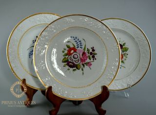 Set Of Three Antique Early 19th Century English Welsh Porcelain Plates