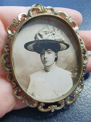 Antique Victorian Pinchbeck Photo Mourning? Brooch