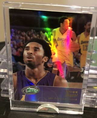2001 Etopps In Hand Kobe Bryant Los Angeles Lakers Hof