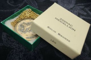 Leo Solid Bronze Unworn Vintage Zodiac Medallion Gold - Toned Chain Pendant