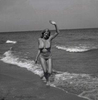Bunny Yeager 1960s Camera Negative Sultry Blonde Bathing Beauty In Bikini Pin - Up