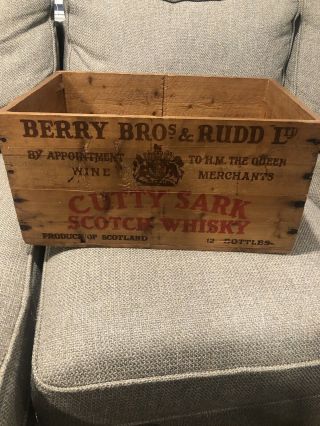 Vintage Cutty Sark Scotch Whiskey Wooden Crate Berry Bros.  And Rudd Ltd.