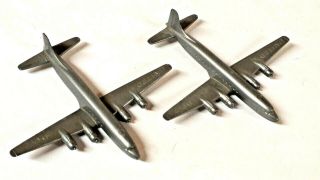 (2) United Airlines Dc - 7 Mainliner Small Plastic Promotional Airplanes