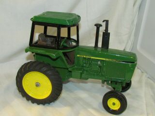 Vintage Ertl John Deere Die Cast Tractor 1/16 Scale 4440?4640?4340?