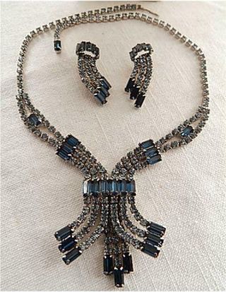 Gorgeous Vintage Pale & Dark Blue Rhinestones Necklace & Clip - On Earrings Set