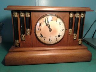 Antique Wm L.  Gilbert Clock Co.  Mantle Clock Circa Early 1900 