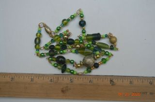 Vintage Glass Bead Necklace Green Ae