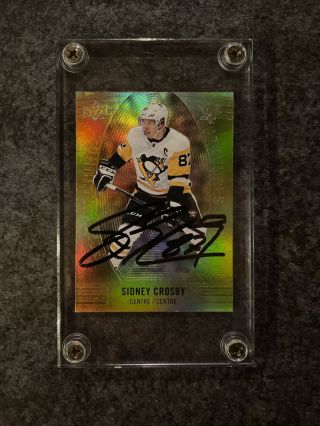 2019 - 20 Upper Deck Tim Horton’s Gold Etchings Sidney Crosby Hand Signed Auto