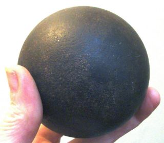 Fine Un - Dug Antique Solid Shot Cannon Ball 3.  5 Inch Civil War Era Ca.  6 Lb
