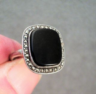 Vintage Sterling Silver Marcasite & Black Glass Ring Size 9 Square On Thin Band