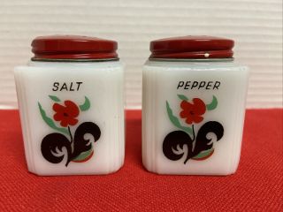 Vintage Tipp City Salt And Peper Shakers,  Red Flowers