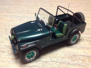 Revell 1:24 Scale 1977 Jeep Cj - 7 Renegade Built Model