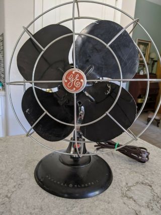 - Antique General Electric Desk Fan - From 1930 
