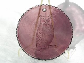 Vintage Amethyst/Purple Wheaton Glass Embossed Suncatcher with an Owl 3