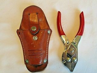 Vintage Shakespear Sportfisher Leather Fishing Pliers Pouch Dr B2