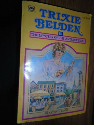 Vintage Trixie Belden Paperback Square Cover - 36 Mystery Of The Antique Doll