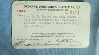 1922 & 1924 Spokane Portland & Seattle Ry Oregon Electric Ry Passes - Oregon Trunk 2