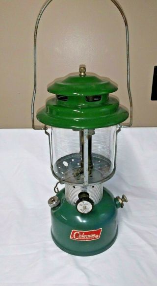 Vintage Coleman Double Mantle Lantern Model 220f Dated 8/66