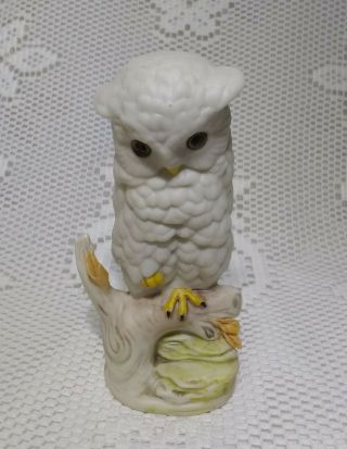 Vintage Cybis White Porcelain Snowy Owl On Branch Figurine Signed 4 1/4 