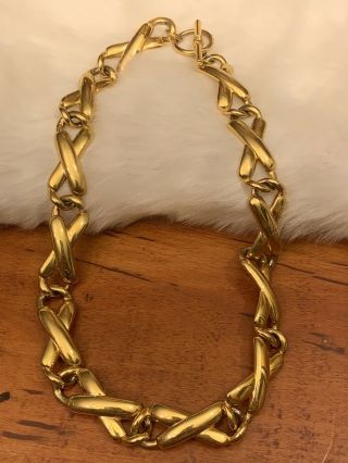 Vintage Gold Tone Chunky X’s Chain Necklace Toggle Clasp Unsigned 17” Choker
