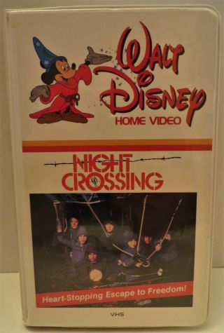 Night Crossing - Vintage Walt Disney Vhs White Clamshell Beau Bridges