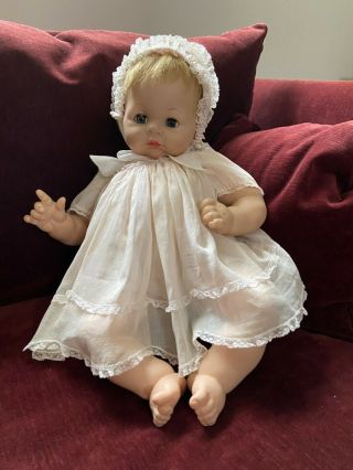 Vintage (1965) 22 " Madame Alexander Pussy Cat Baby Doll With Outfit