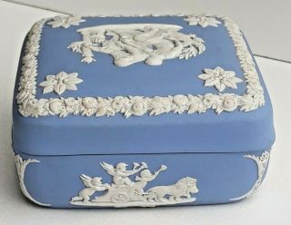 Vintage Wedgwood White on Powder Blue Jasperware Neo - classical Lidded Box Lovely 3