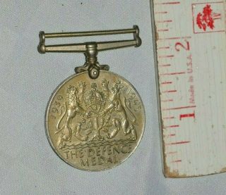 Vintage Wwii 1939 - 1945 British King George Vi Wwii Defense Medal