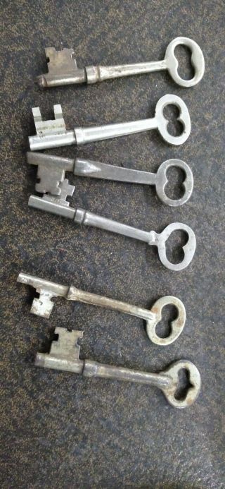 Vintage Antique Solid Barrel Skeleton Keys Approx 2 3/4 " Set Of 6