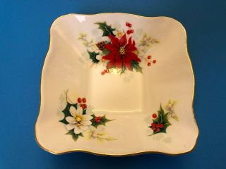 Vintage Royal Albert Poinsettia Trinket Dish Bowl Christmas 4.  75 " X4.  75 " X1.  25 "
