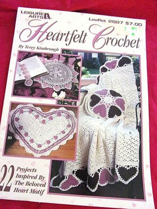 Vintage 1996 Leisure Arts " Heartfelt Crochet " Pattern Book 22 Patterns 26 Pgs