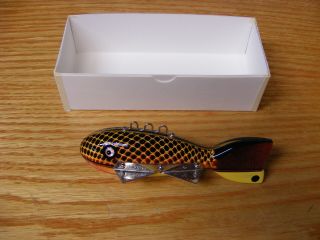 C Hines Heddon Style 400 4 Point Fish Decoy In Yellow Red Scales Color