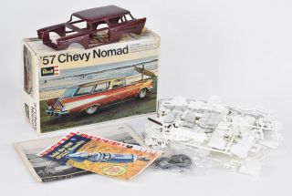 Revell 1957 Chevy Nomad Wagon 1/25 Scale Model Kit Vintage H19
