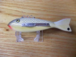 C Hines Heddon Style 400 4 Point Fish Decoy in Gold White Scales Color 5 