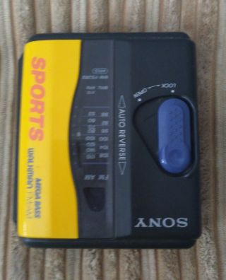 Vintage Sony Sports Walkman Cassette Player Mega Bass Am/fm Radio -