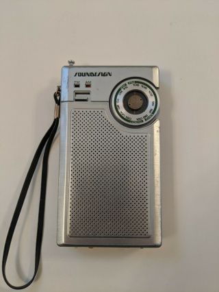 Soundesign Am/fm Portable Vintage Radio 1980 