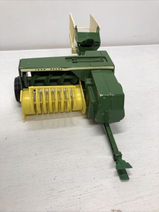 Vintage,  Ertl John Deere Hay Baler 585 Farm Toy,  Made In Usa