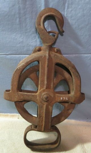 Vintage Antique Large Heavy Cast Iron Barn Rope Pulley