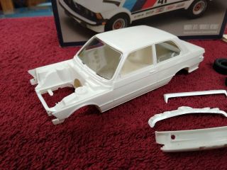 REVELL 1/25 SCALE BMW 320i TURBO RALLY MODEL KIT COMPLETE NOT BUILT 2