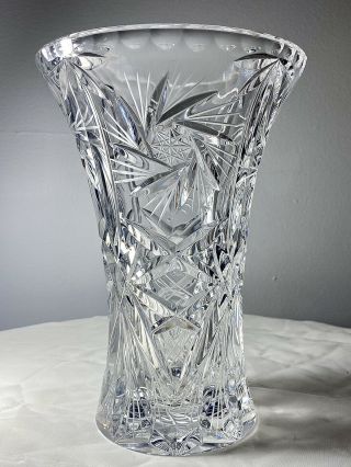 Vintage Hand Cut Crystal Glass Etched Pinwheel 8 Point Whirling Star Vase 7.  5”