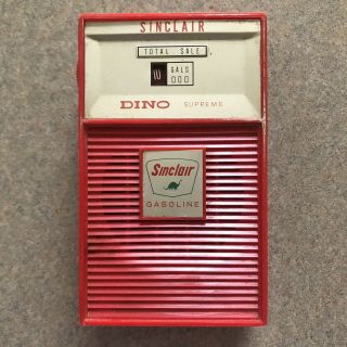 Vintage 1960s Sinclair Dino Supreme Am Radio