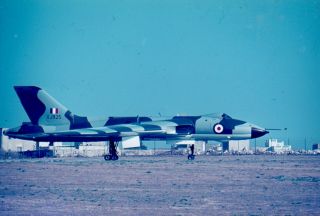35mm Slide - Avro Vulcan - Xj825 - Luqa Malta - 1969
