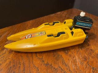 Vintage 1978 Tomy Toys Boat Windup Outboard Motor Speed Boat