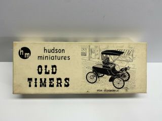 Hudson Miniatures 1949 1:24 Scale Old Timers 1904 Oldsmobile Model Kit No Reserv