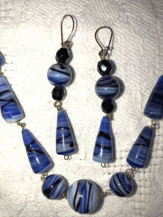 Awesome Vintage Cobalt Blue & Black Swirled Art Glass Necklace & Earrings Euc