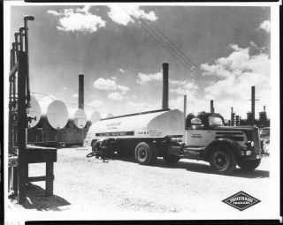 1941 White Truck With Fruehauf Tanker Trailer Press Photo 0109 - Salt Creek