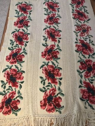 Vtg Floral Crochet Afghan Blanket 44x66 Fringe To Fringe Hand Stitched Flower
