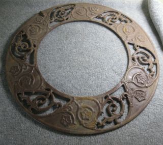 Vintage Cast Iron Stove Pipe Collar Chimney Flue Cover Ornate Grate Heat Ring 1