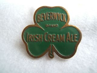 beverwyck brand irish cream ale beer lapel pin badge antique vtg old advertising 2