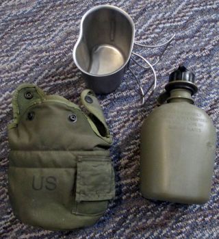 Vintage Us Army Canteen,  Cover And Cup With Alice Clips 1984,  Lc - 2